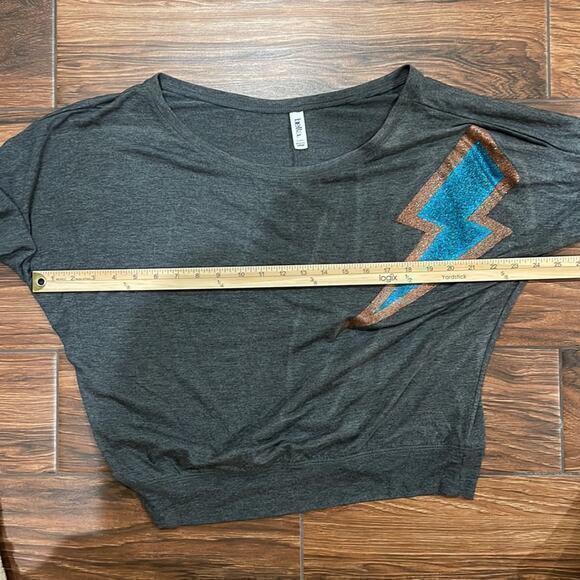 Lightning Glitter Off Shoulder Tee - Picture 3 of 4